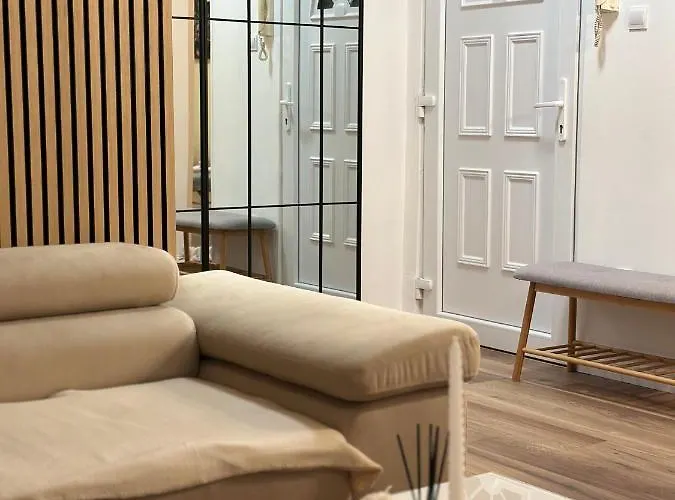 Gate Old Town Apartment