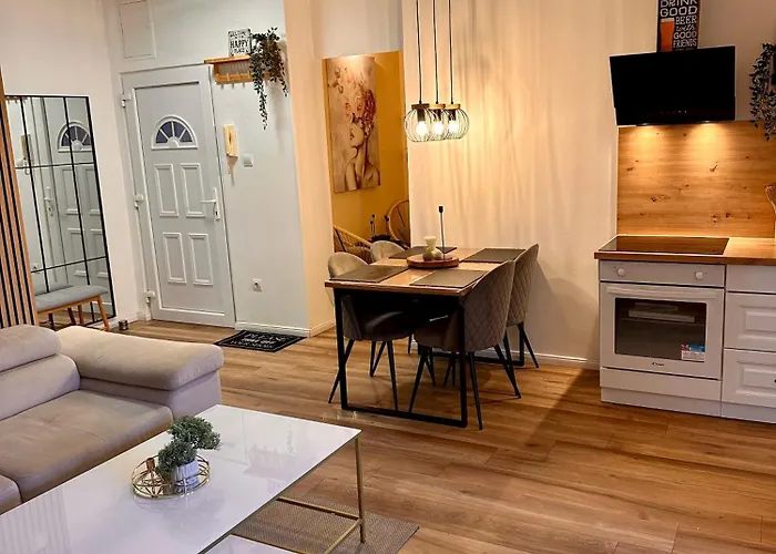 Gate Old Town Apartment Zadar