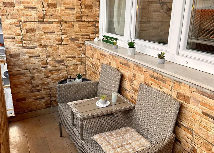 Gate Old Town Apartment *