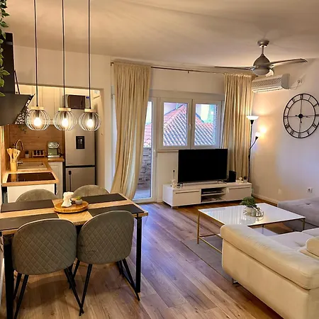 Gate Old Town * Zadar